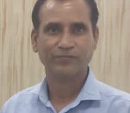 डाॅ.शिवेश्वर पाण्डेय संस्थापक/स्वामी/समूह सम्पादक